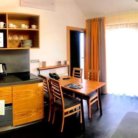 Chaty Deluxe Tatralandia Orman Evi *